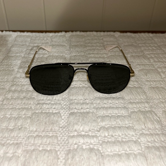 Gucci Sunglasses - Picture 1 of 5